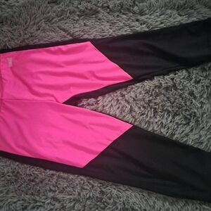 Capri Leggings